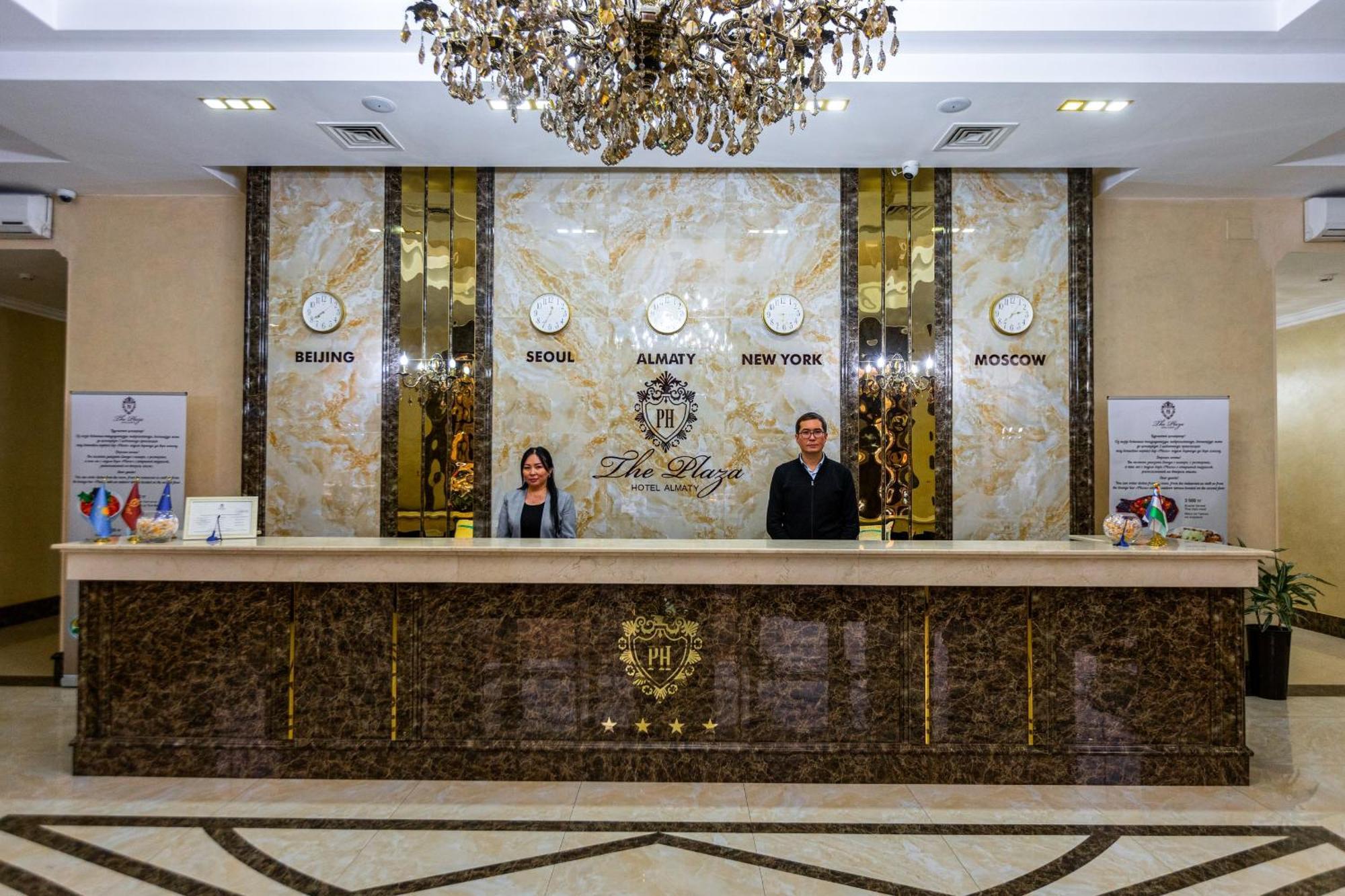 Plaza Hotel אלמטי מראה חיצוני תמונה